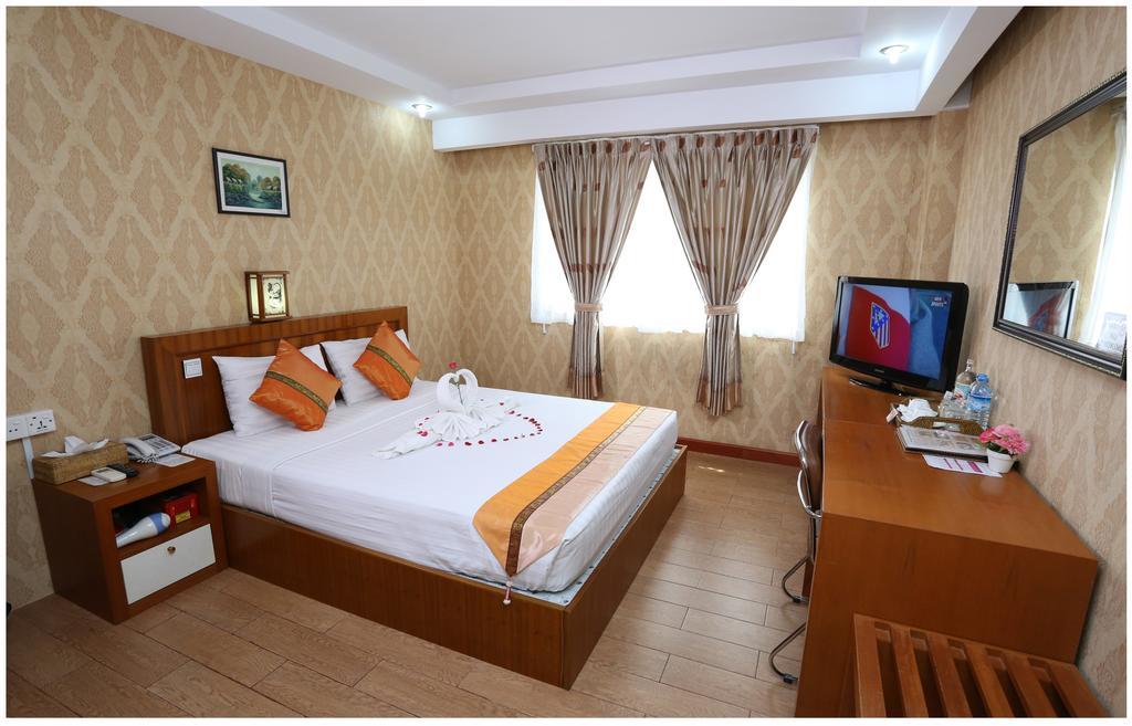 Hotel Kan Kaw Yangon Ruang foto