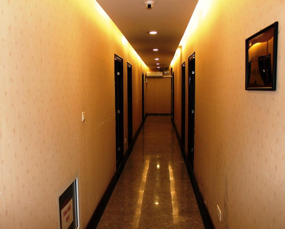 Hotel Kan Kaw Yangon Bagian luar foto
