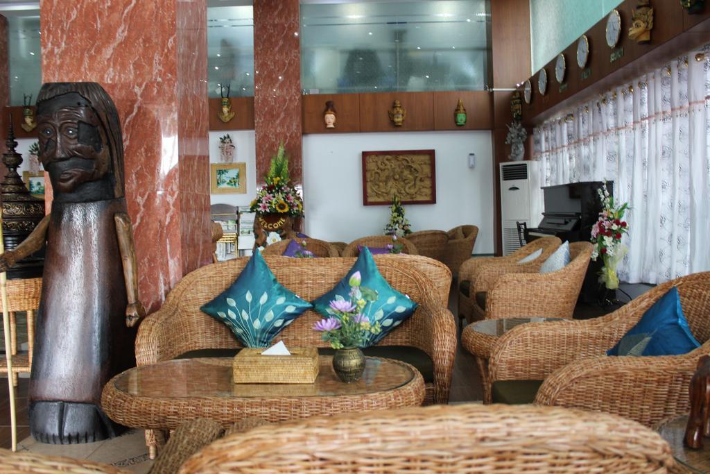 Hotel Kan Kaw Yangon Bagian luar foto