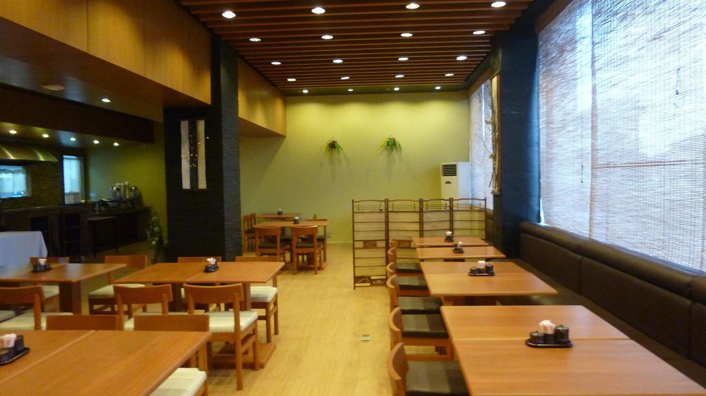 Hotel Kan Kaw Yangon Bagian luar foto
