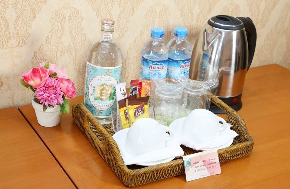 Hotel Kan Kaw Yangon Bagian luar foto
